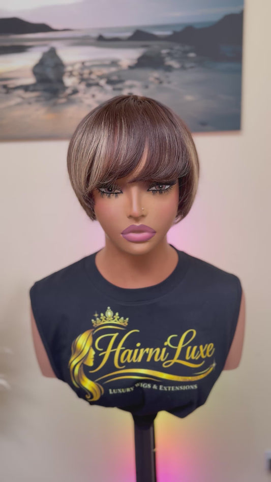 WIG NIA — Warm Honey Highlight Sleek Straight Closure Bob Wig